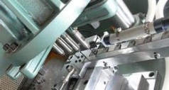 電動(dòng)攻牙機(jī)、氣動(dòng)攻牙機(jī)對(duì)難切削材料的攻牙的特點(diǎn)